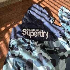 SUPERDRY WINDBREAKER